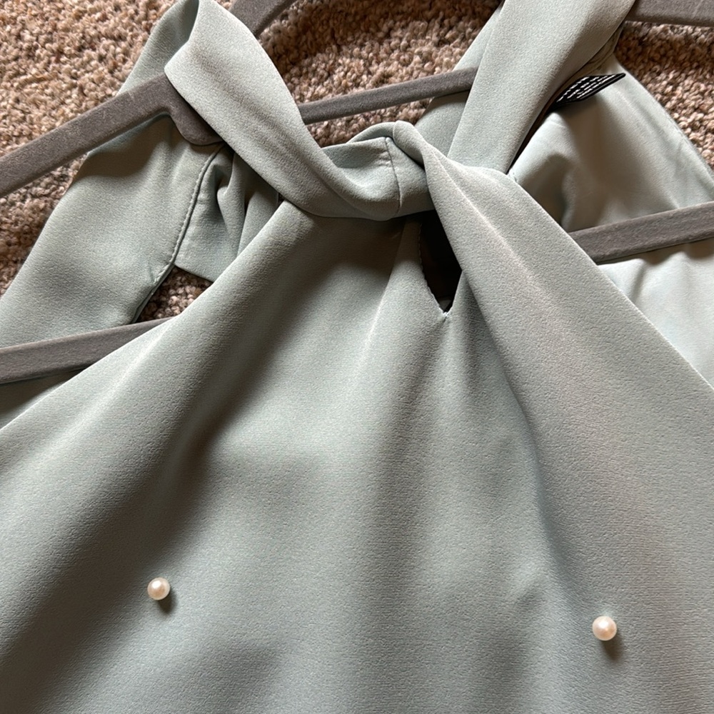 SHEIN Seafoam green w/small faux pearls on front Tie around neck or use as wrap - Picture 3 of 5